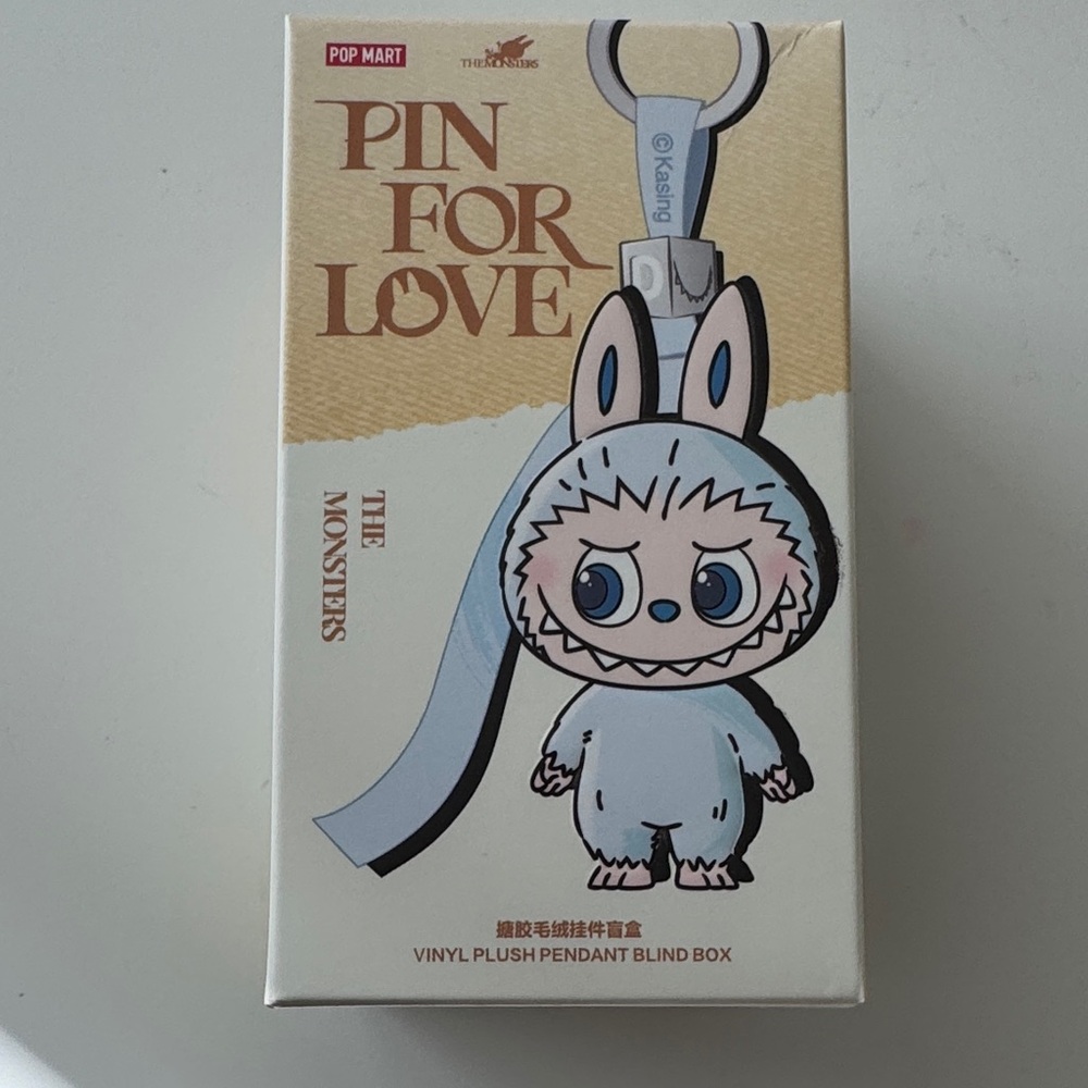 Pin for Love letter F
New in unopened box